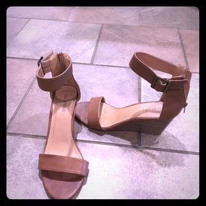 Cute wedge ankle wrap sandals size 8